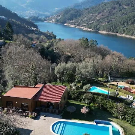 Casa Camelias Vieira do Minho