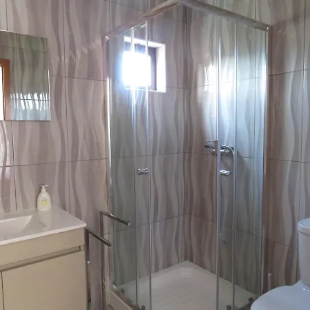 Casa Camelias Дом отдыха Виейра-ду-Минью