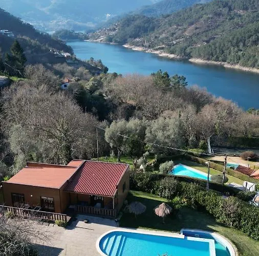 Casa Camelias Vieira do Minho